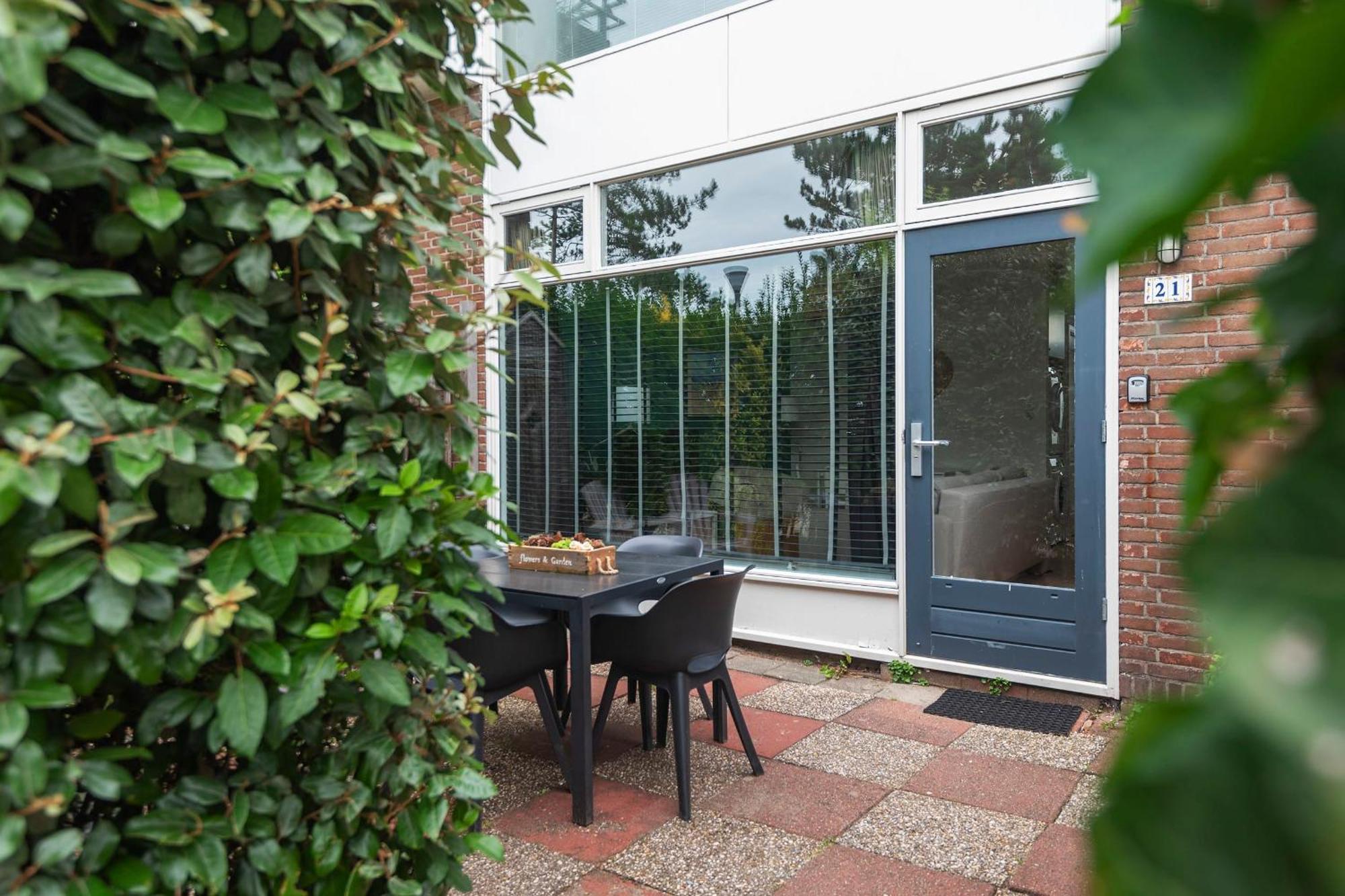 Apartamento 'T Schelpje With Free Parking Zandvoort Exterior foto